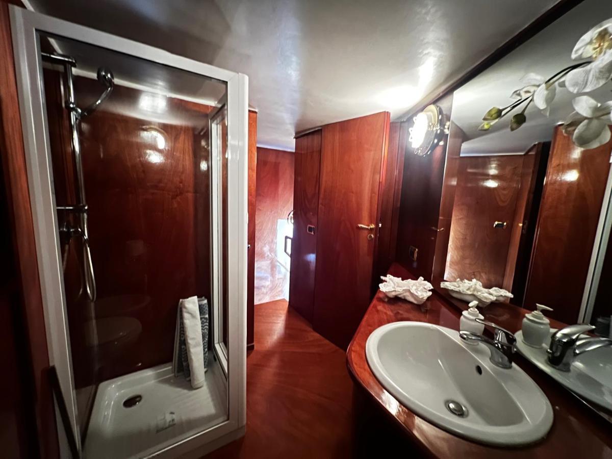 Residenza Borgo Marinaro Nápoles Exterior foto